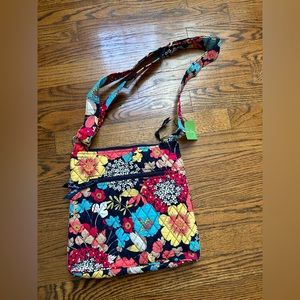 NWT - Vera Bradley purse